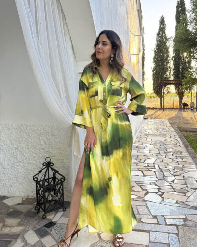 Vestido camisero largo estampado verde