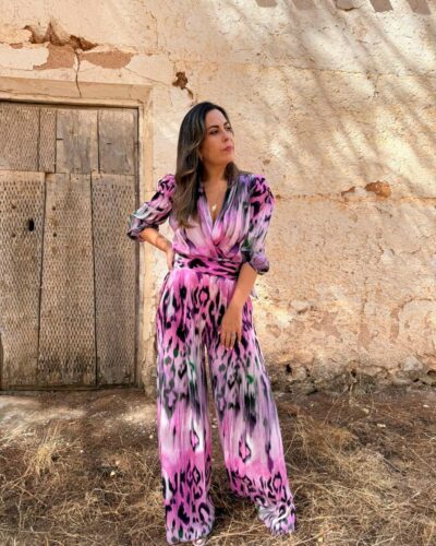 Conjunto cruzado animal print morado