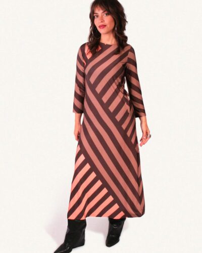 Vestido largo punto de seda rayas diagonales marrón y coral – Parole